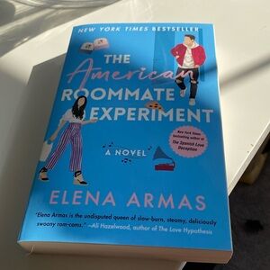 The American Roommate Experiment Book